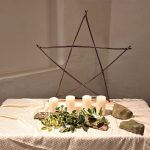 liturgisch bloemstuk vierde advent 2022